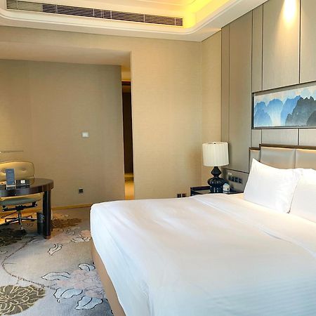 فندق Wanda Realm لونغيان المظهر الخارجي الصورة